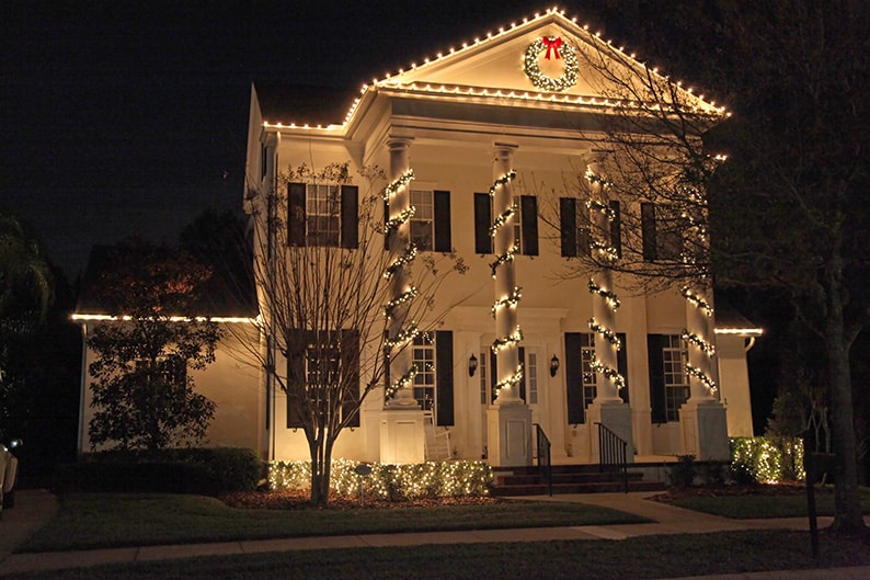 Are Professional Christmas Lights Worth It? 4 Benefits Of Professional Christmas Light Installation
